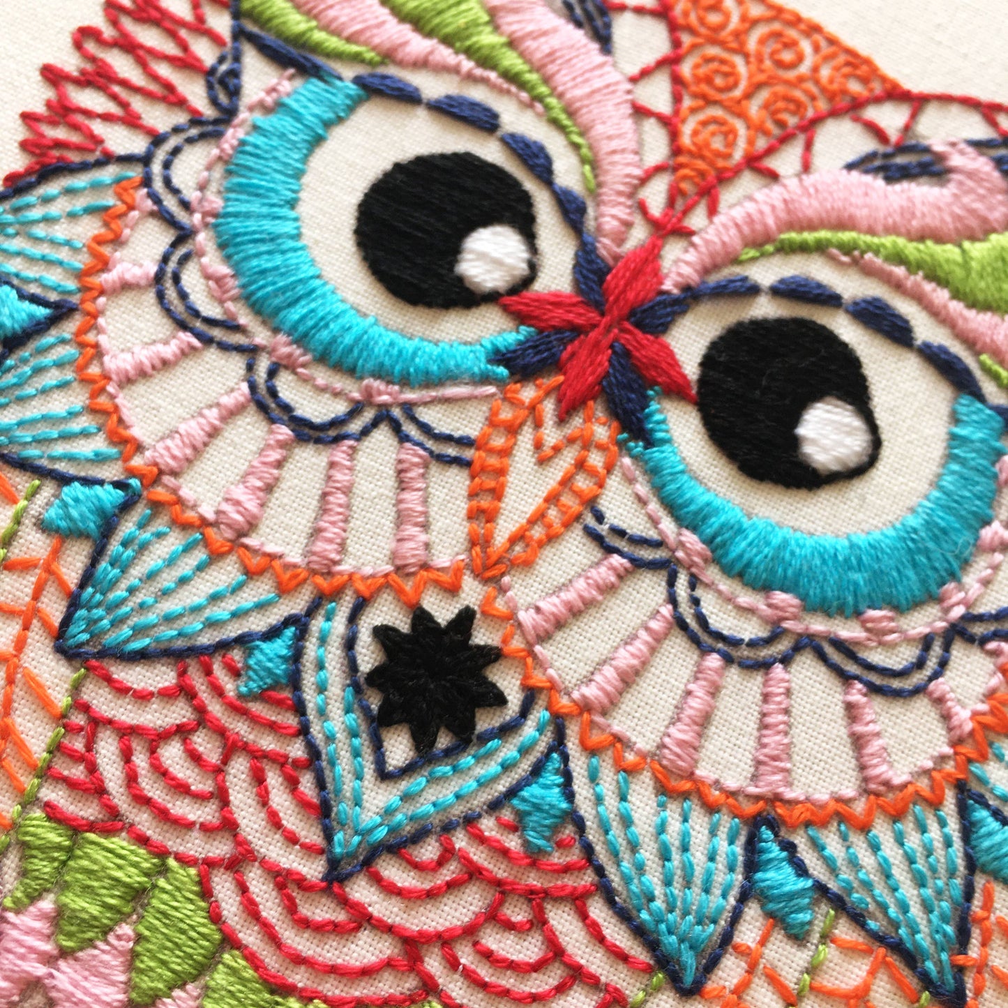 Owl Embroidery Kit: Simple kit - no hoop